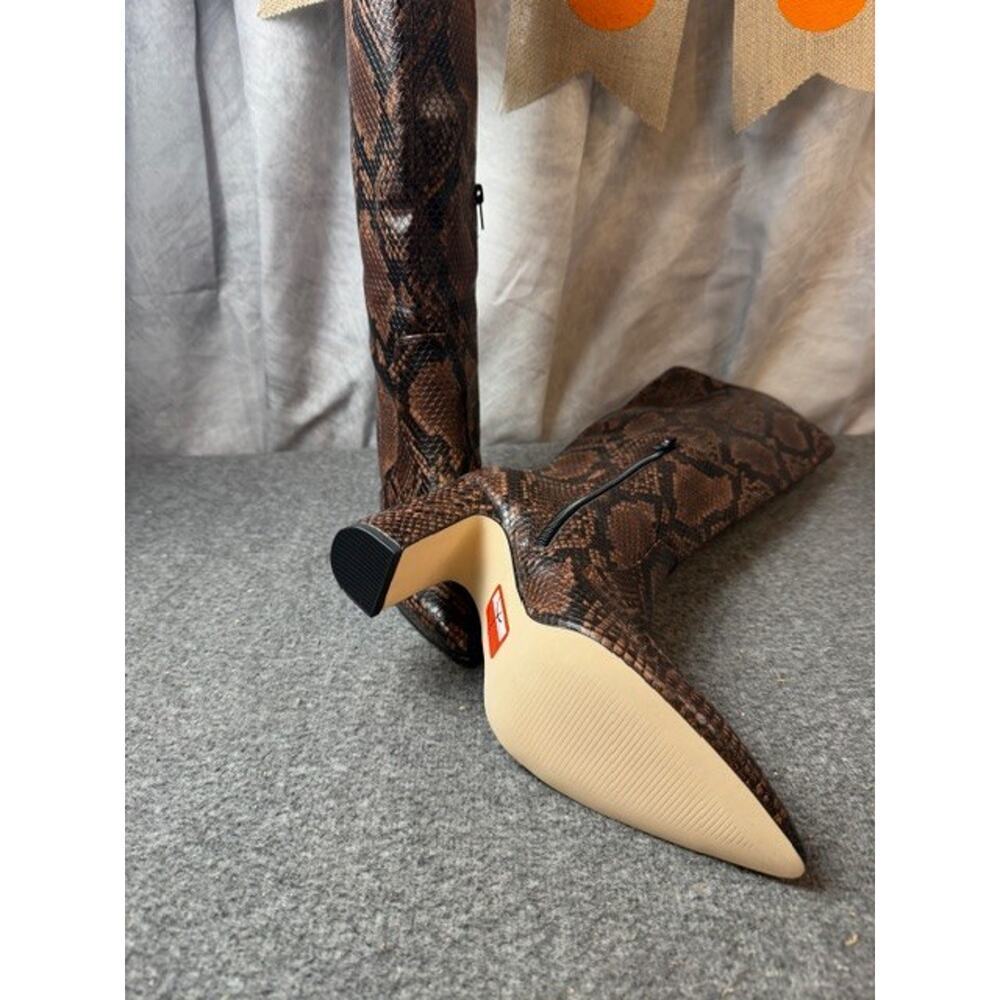 Steve Madden Brown Snake Print Knee High Pointed Toe Boots Size 7M Wide Calf NEW - Picture 7 of 9